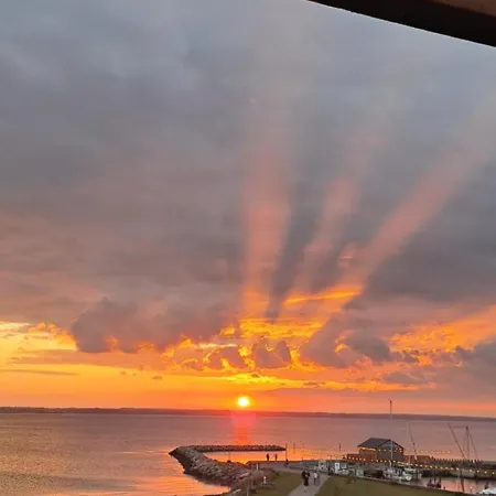 Bed & Breakfast Strandhuset Tranekær