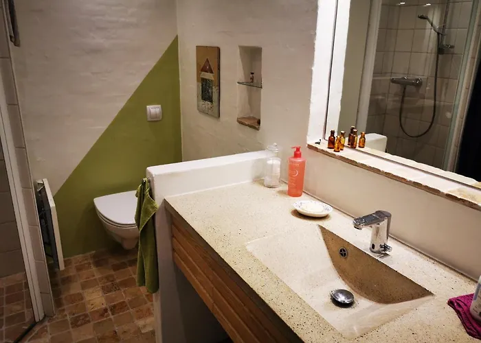 فندق مبيت وإفطار B&B Strandhuset 3*