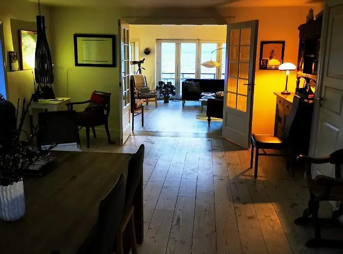 فندق مبيت وإفطار B&B Strandhuset Tranekær