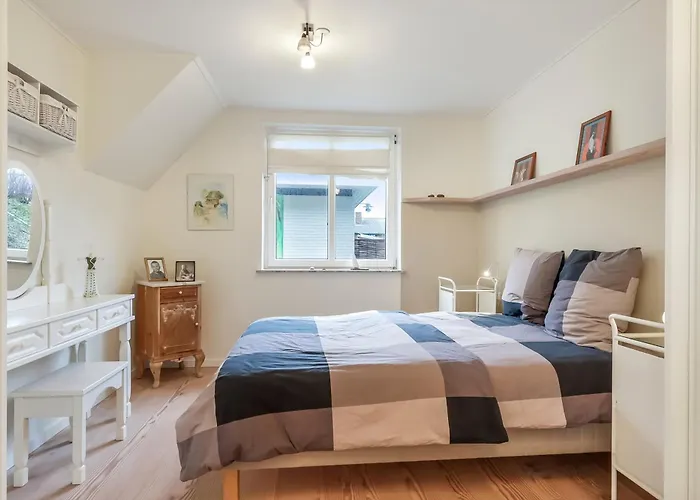 B&B Strandhuset فندق مبيت وإفطار